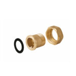 Bocchettone a sede piana con guarnizione e calotta